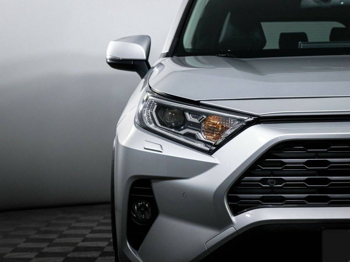 Toyota RAV4 2021 года с пробегом. Фото: #17