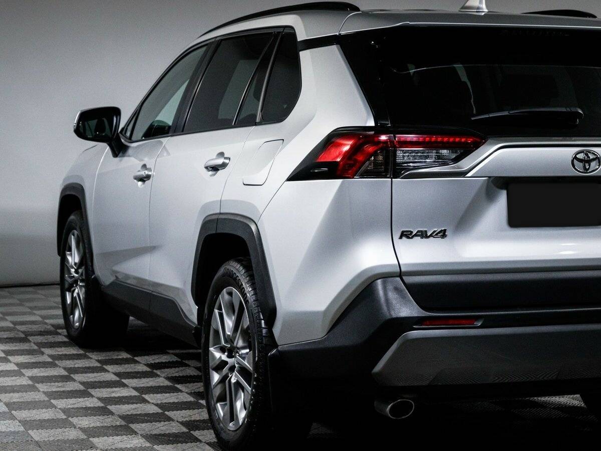 Toyota RAV4 2021 года с пробегом. Фото: #19