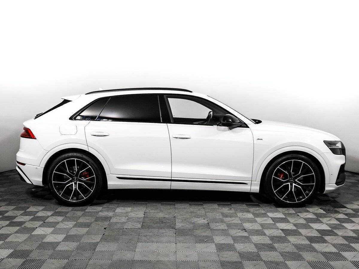 Audi Q8 2019 года с пробегом. Фото: #3