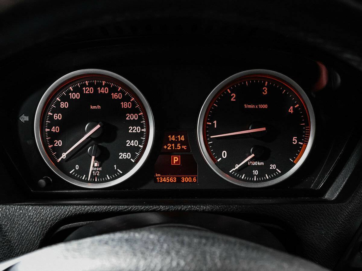 BMW X6 2013 года с пробегом. Фото: #9