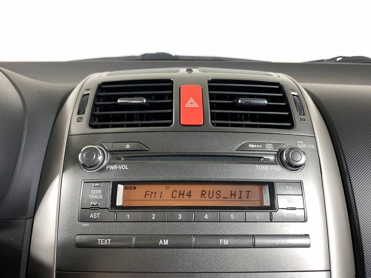 Toyota Auris 2007 года с пробегом. Фото: #14