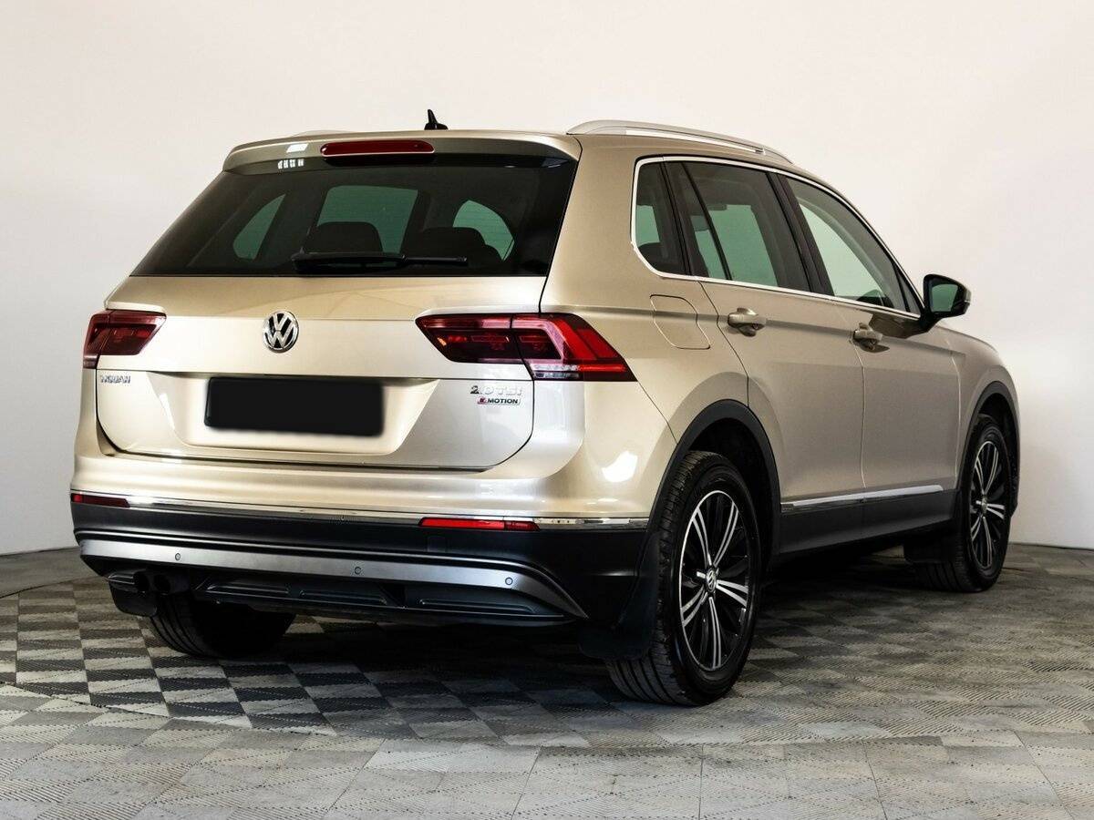 Volkswagen Tiguan 2017 года с пробегом. Фото: #4