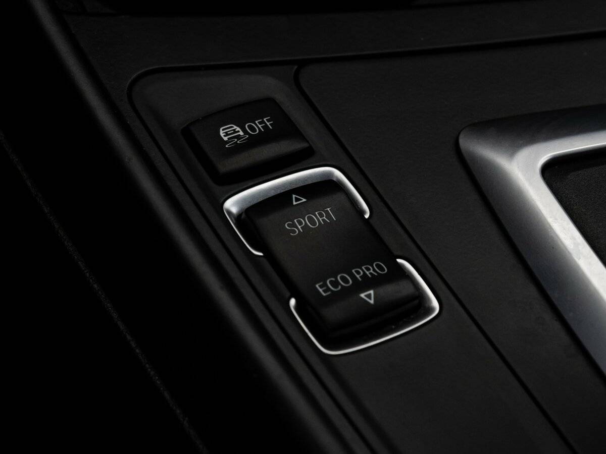 BMW 1 серии 2013 года с пробегом. Фото: #10