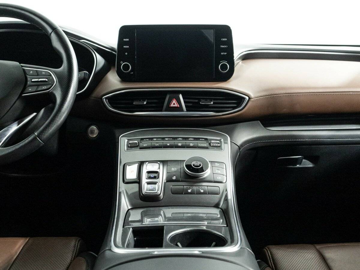 Hyundai Santa Fe 2021 года с пробегом. Фото: #13
