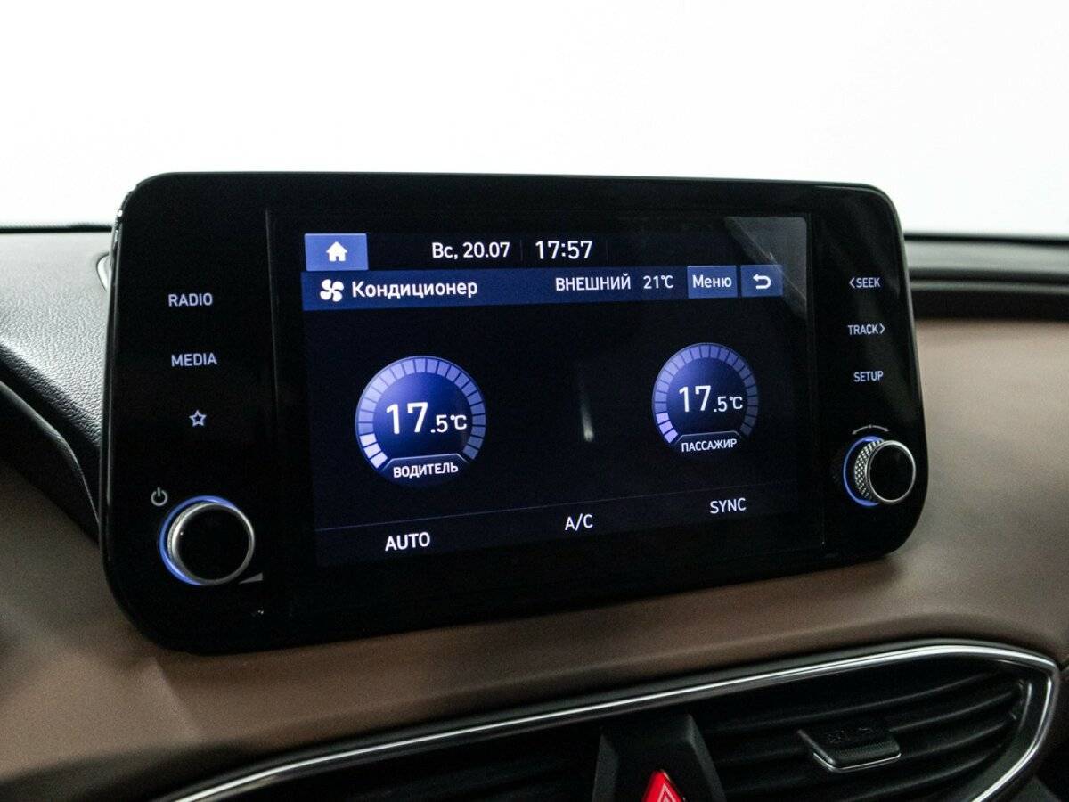 Hyundai Santa Fe 2021 года с пробегом. Фото: #17