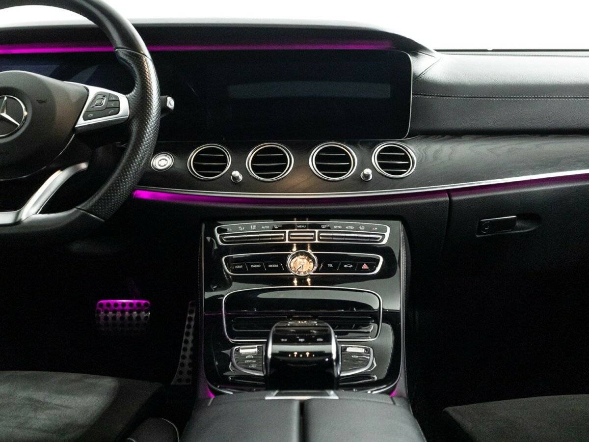 Mercedes-Benz E-Класс 2016 года с пробегом. Фото: #13