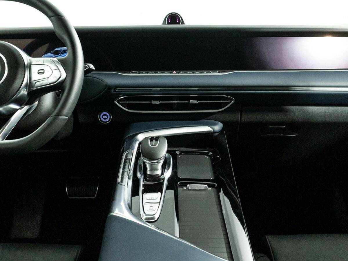 Voyah Free 2022 года с пробегом. Фото: #13