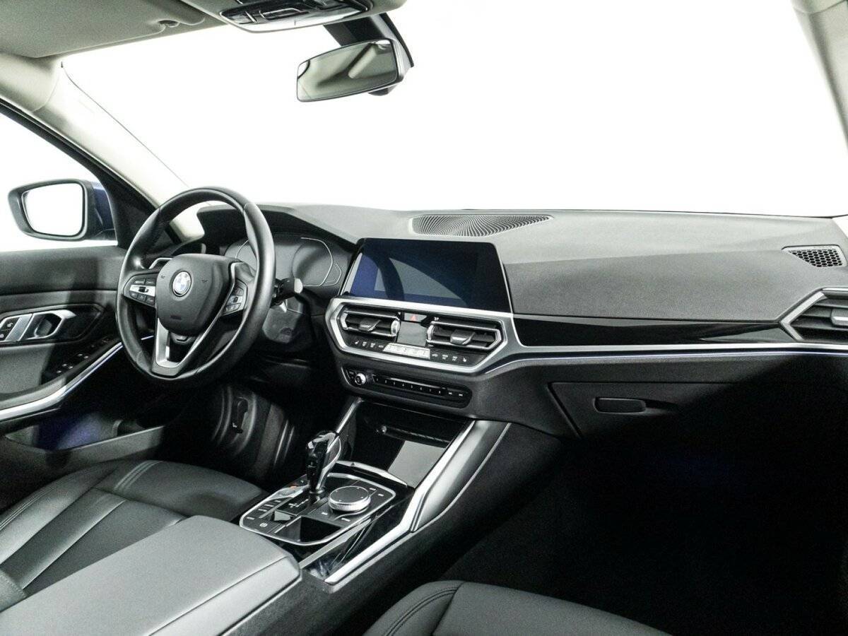 BMW 3 серии 2020 года с пробегом. Фото: #8