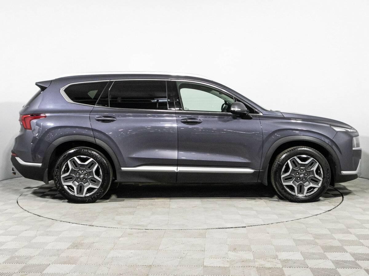 Hyundai Santa Fe 2021 года с пробегом. Фото: #3