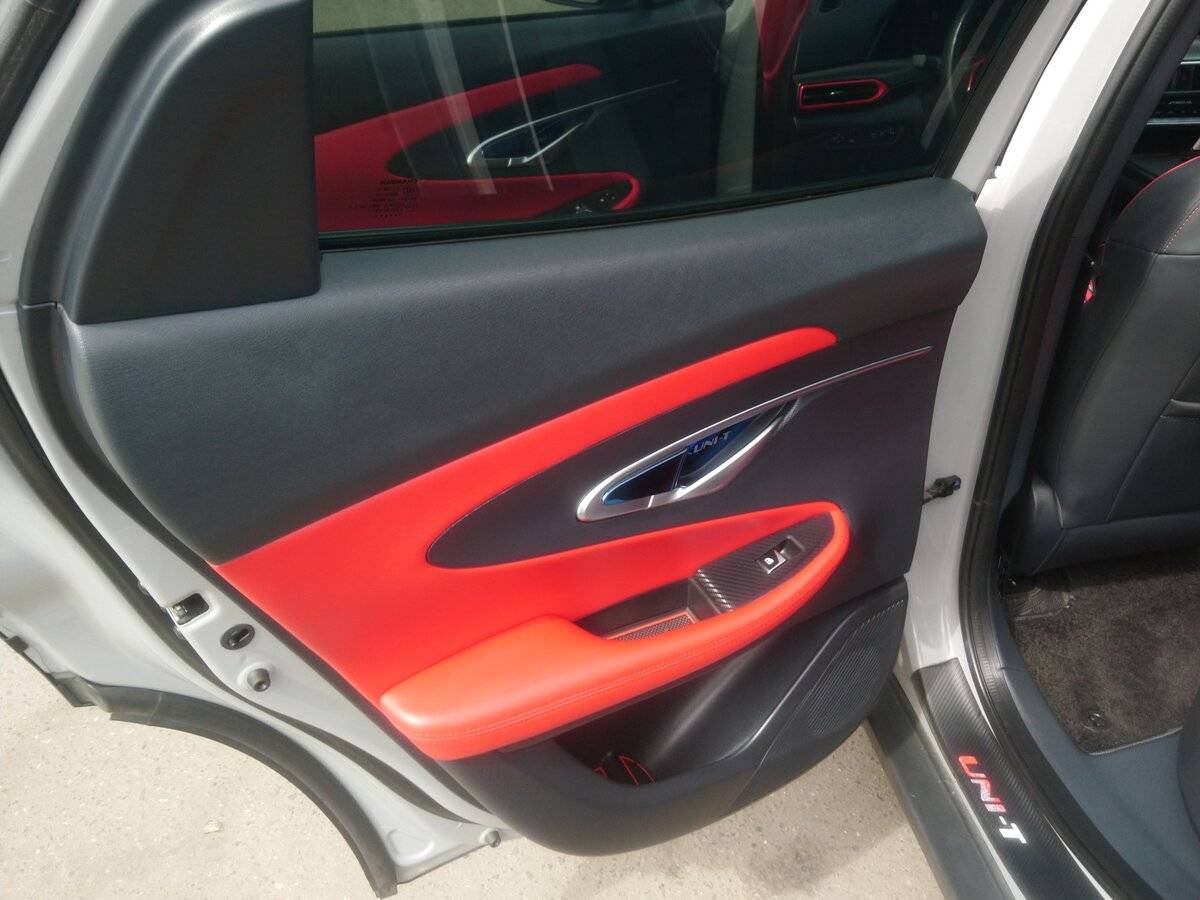 Changan UNI-T 2020 года с пробегом. Фото: #15