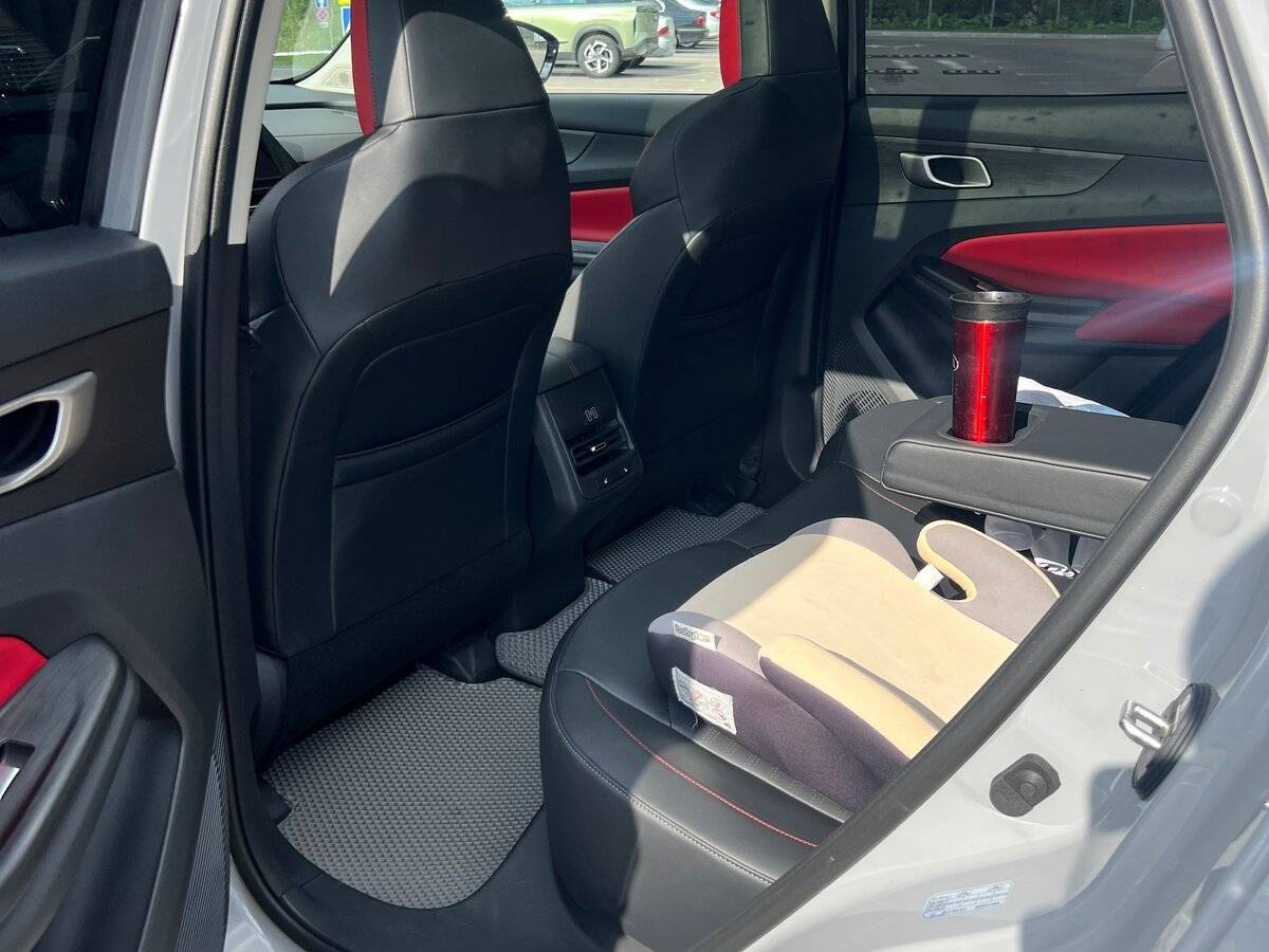 Changan UNI-S (CS55 Plus) 2024 года с пробегом. Фото: #11