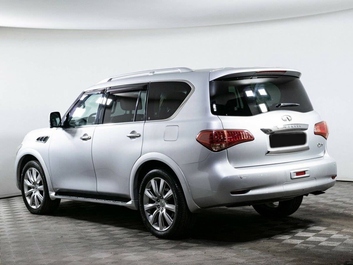 Infiniti QX56 2012 года с пробегом. Фото: #6