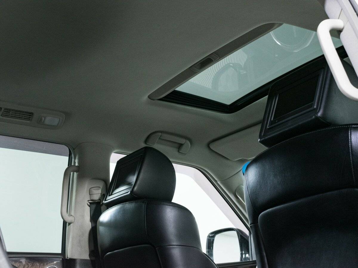 Infiniti QX56 2012 года с пробегом. Фото: #14