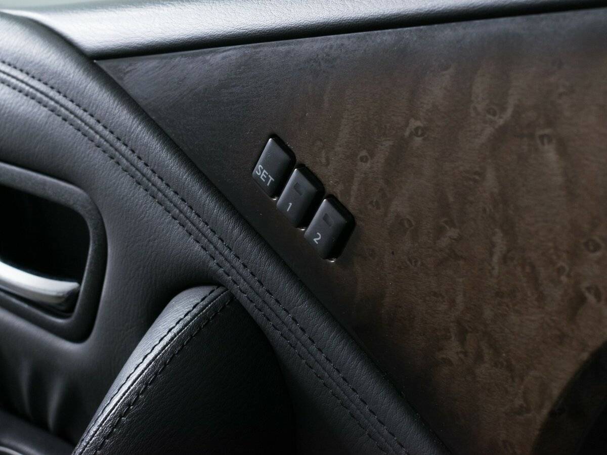 Infiniti QX56 2012 года с пробегом. Фото: #21