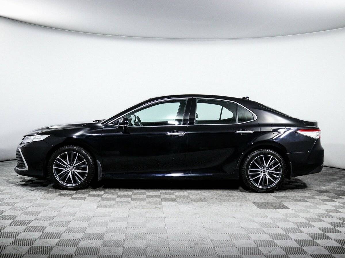 Toyota Camry 2021 года с пробегом. Фото: #6