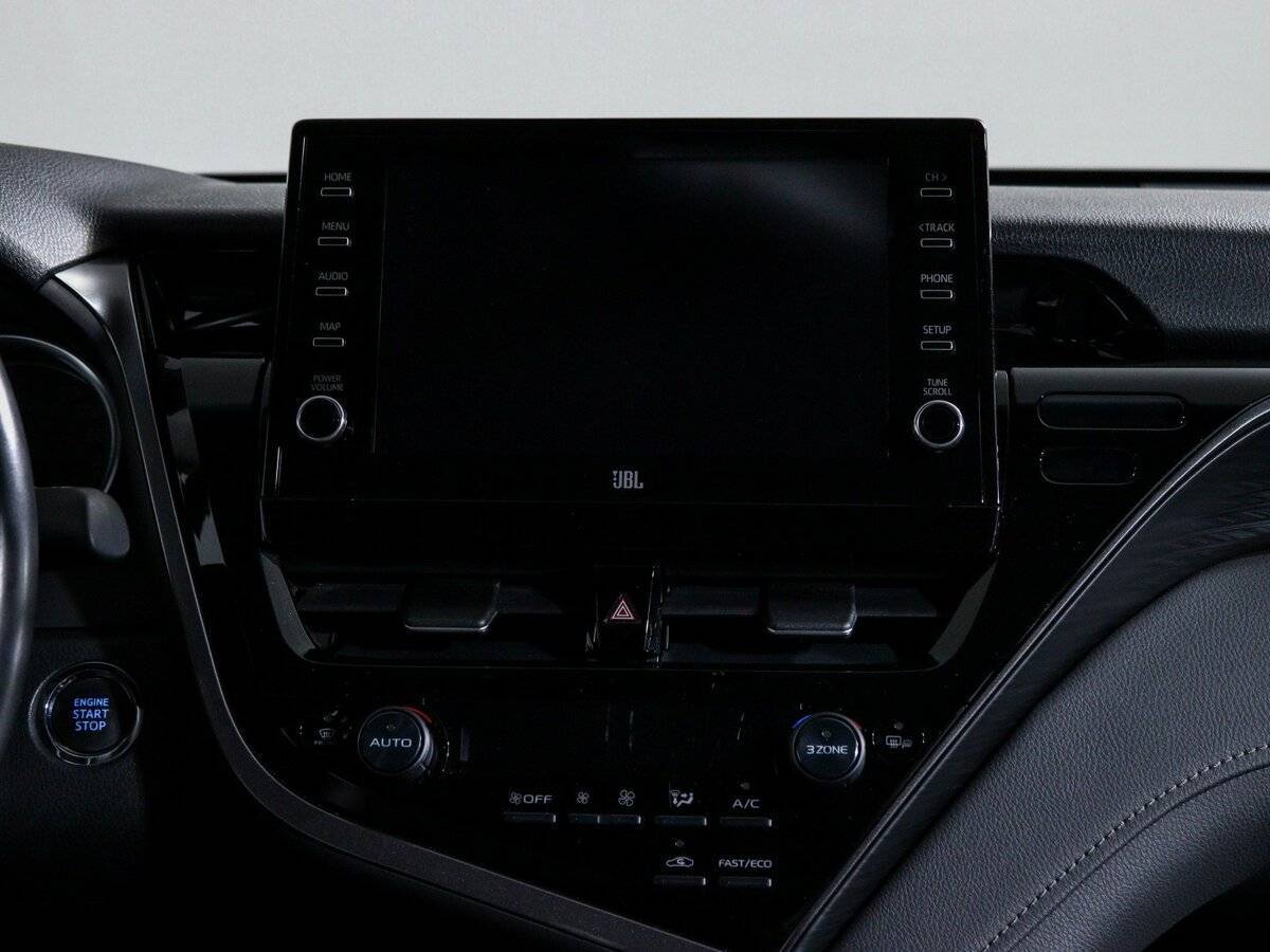 Toyota Camry 2021 года с пробегом. Фото: #11