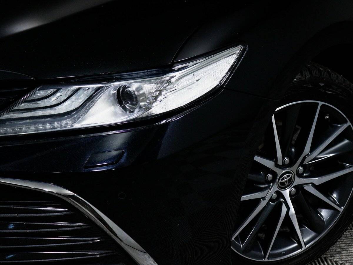 Toyota Camry 2021 года с пробегом. Фото: #14