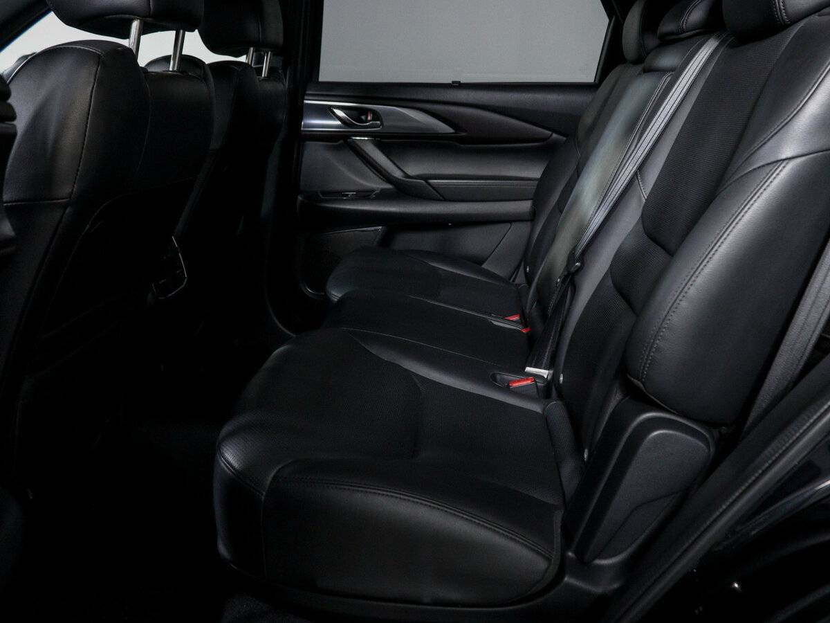 Mazda CX-9 2018 года с пробегом. Фото: #6