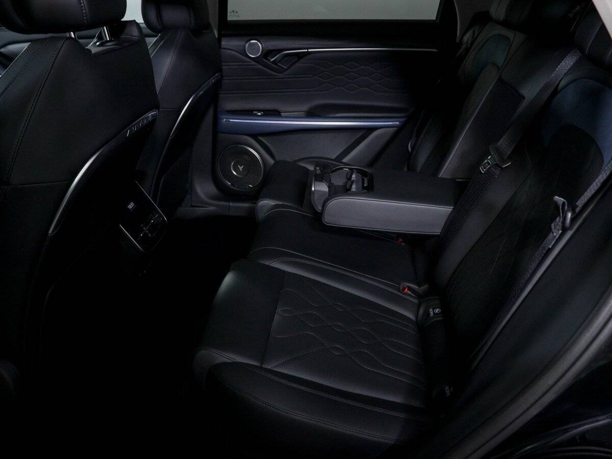 Voyah Free 2023 года с пробегом. Фото: #9