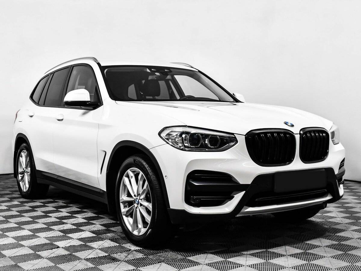 BMW X3 2018 года с пробегом. Фото: #2