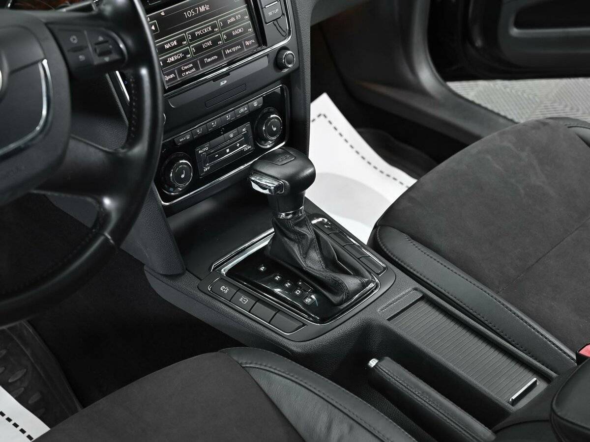 Б/У Шкода Суперб 2012 года. Фото: #8