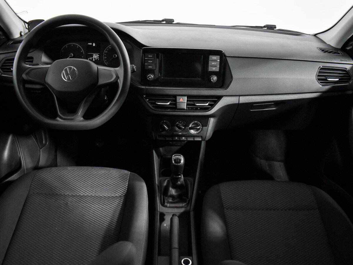 Б/У Фольксваген Поло 2021 года. Фото: #13