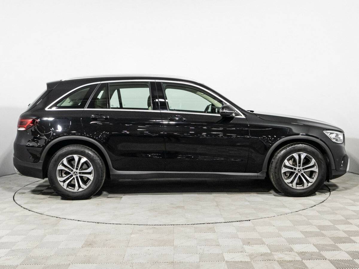 Mercedes-Benz GLC 2020 года с пробегом. Фото: #3