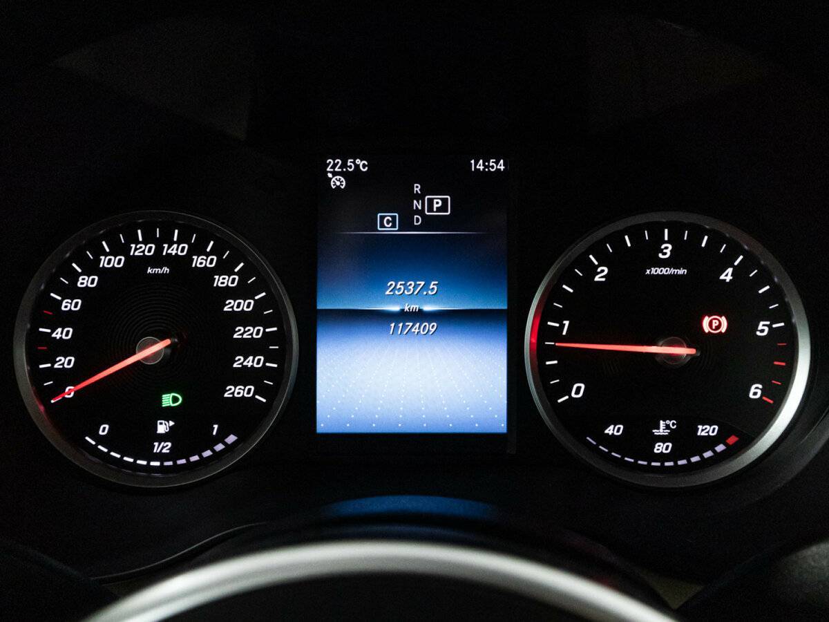 Mercedes-Benz GLC 2020 года с пробегом. Фото: #11