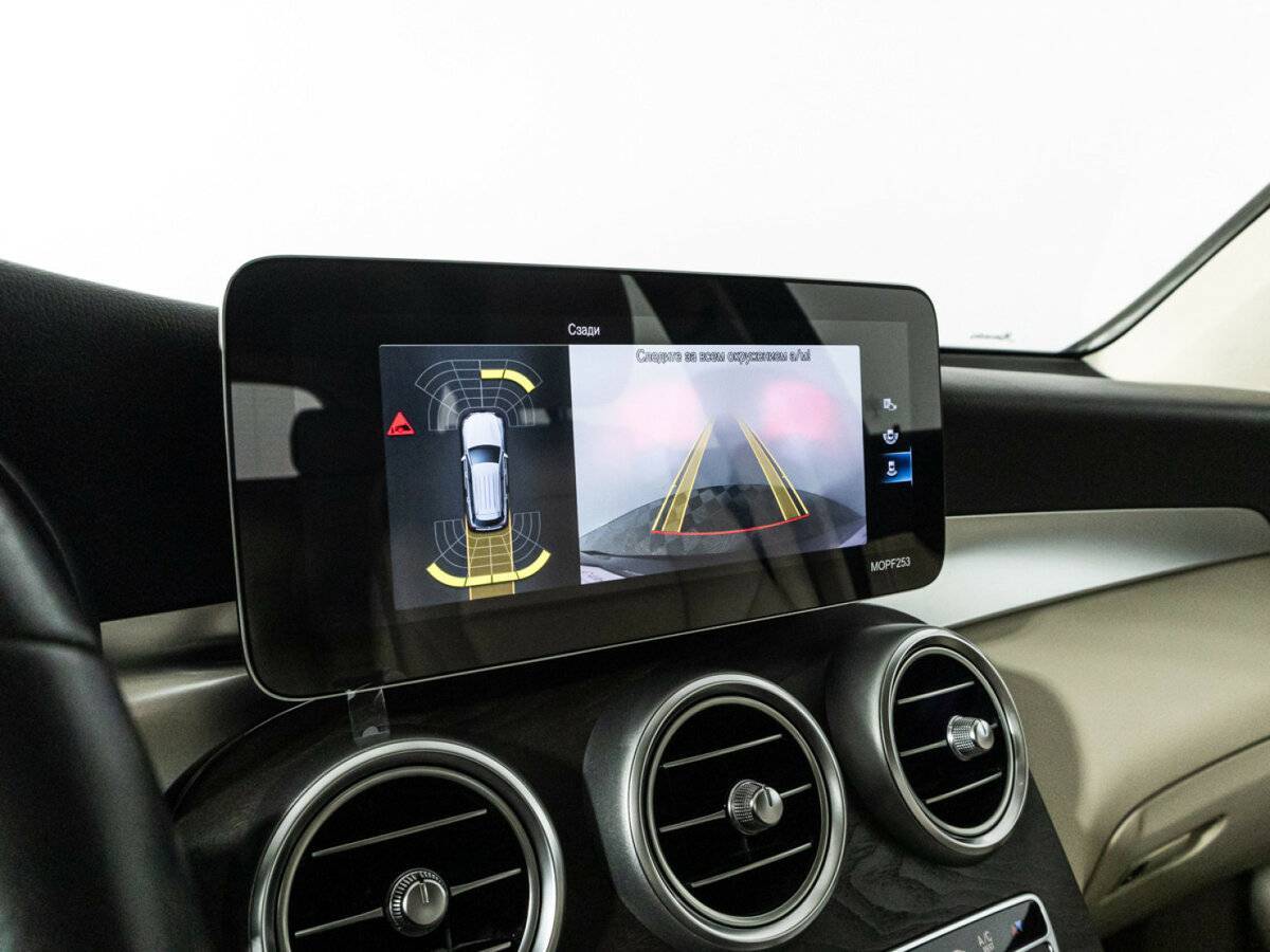 Mercedes-Benz GLC 2020 года с пробегом. Фото: #16