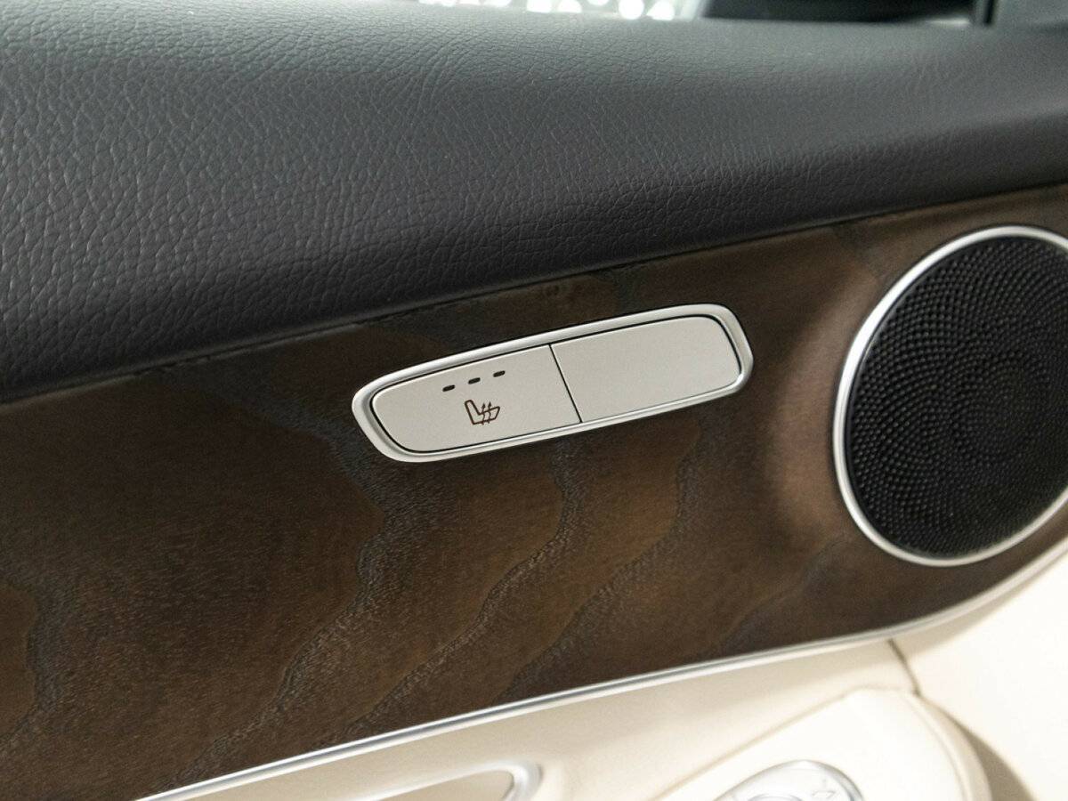 Mercedes-Benz GLC 2020 года с пробегом. Фото: #19