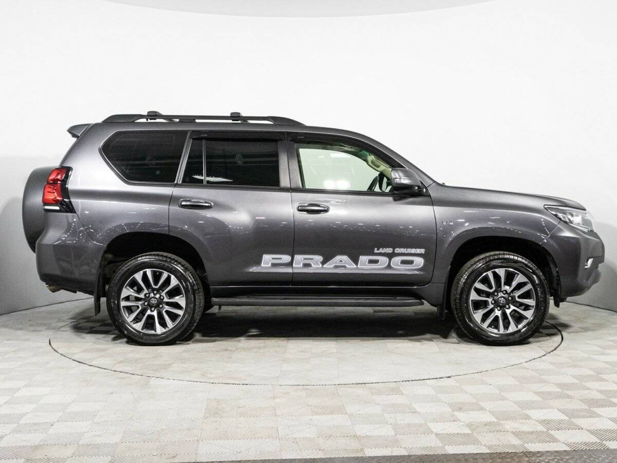 Toyota Land Cruiser Prado 2022 года с пробегом. Фото: #3