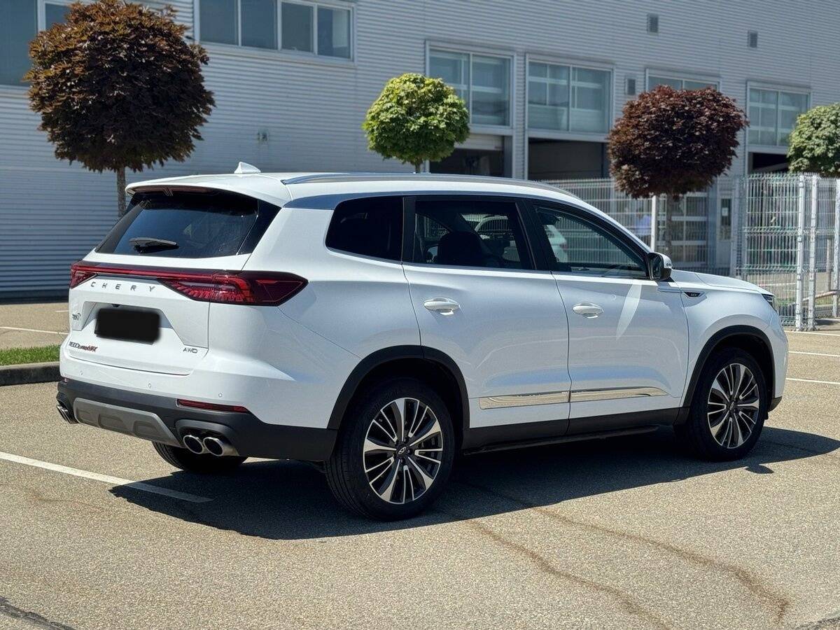 Chery Tiggo 8 Pro Max 2023 года с пробегом. Фото: #8
