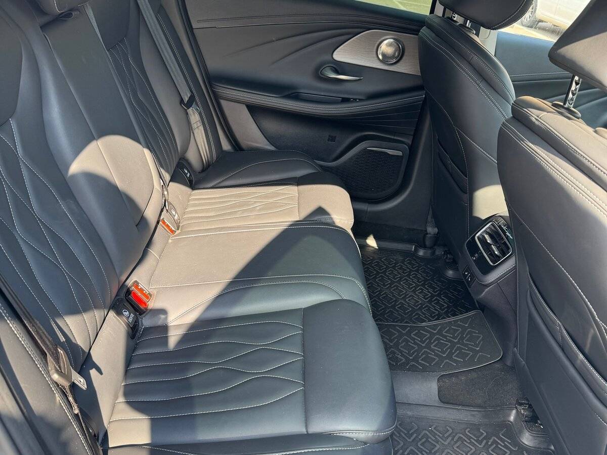 Chery Arrizo 8 2024 года с пробегом. Фото: #6