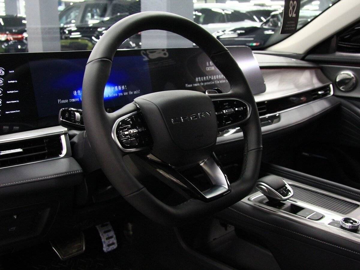 Chery Arrizo 8 2024 года с пробегом. Фото: #4