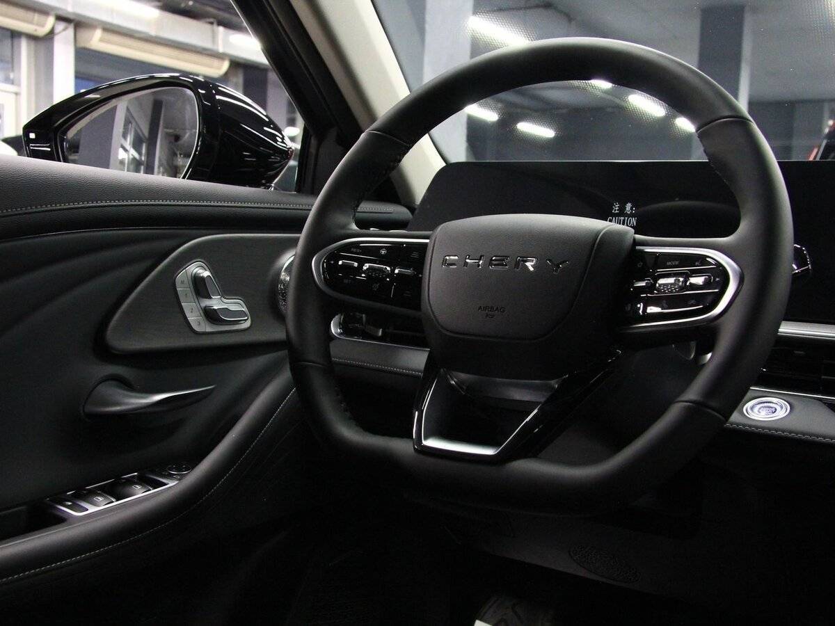 Chery Arrizo 8 2024 года с пробегом. Фото: #6