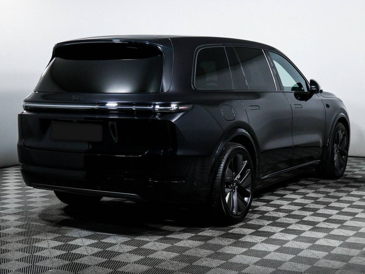 LiXiang L9 2023 года с пробегом. Фото: #4