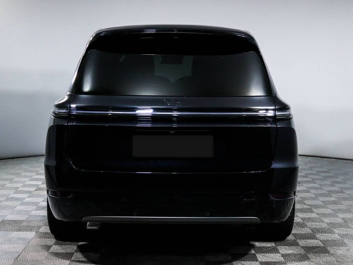 LiXiang L9 2023 года с пробегом. Фото: #5