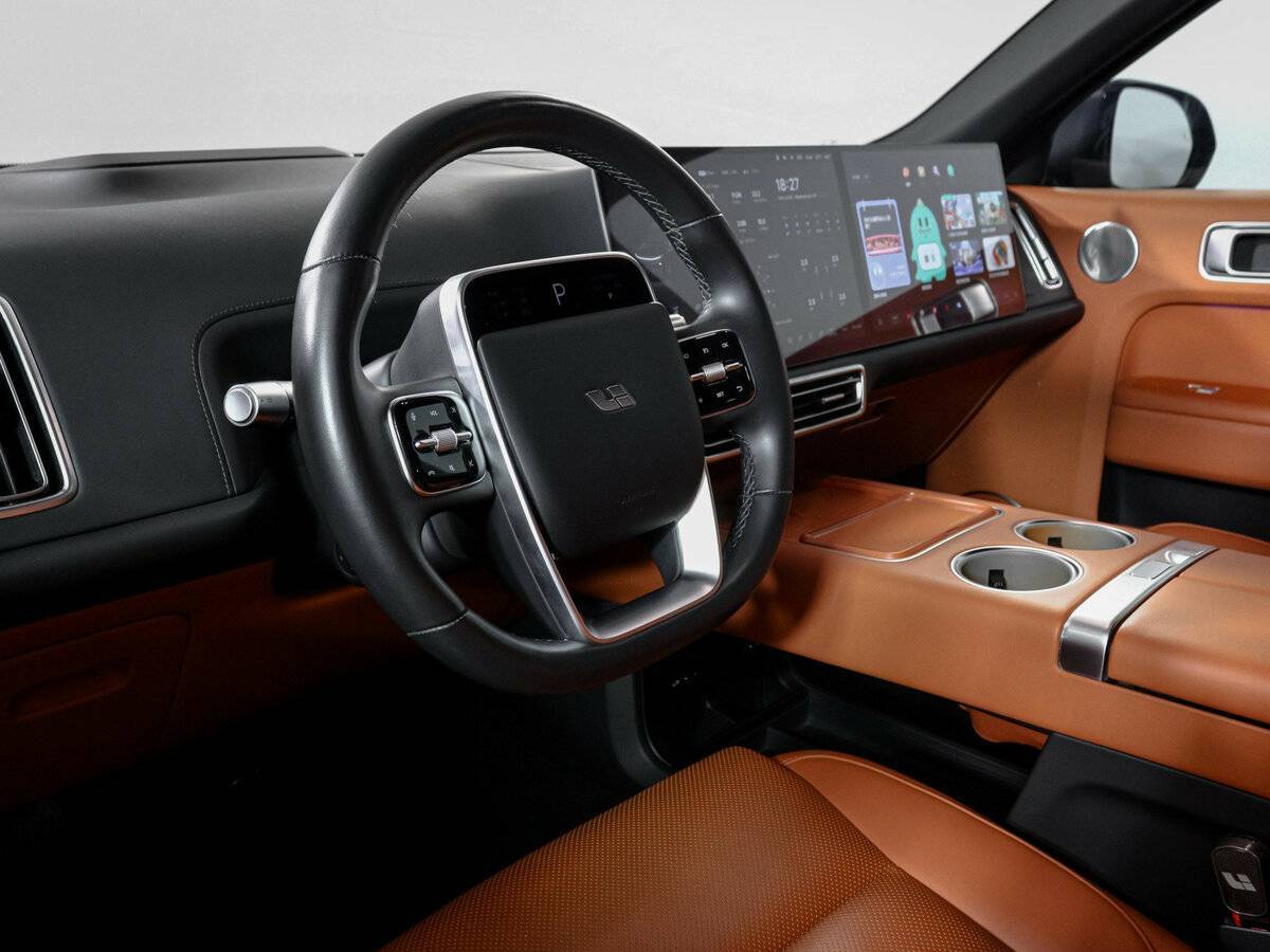 LiXiang L9 2023 года с пробегом. Фото: #13