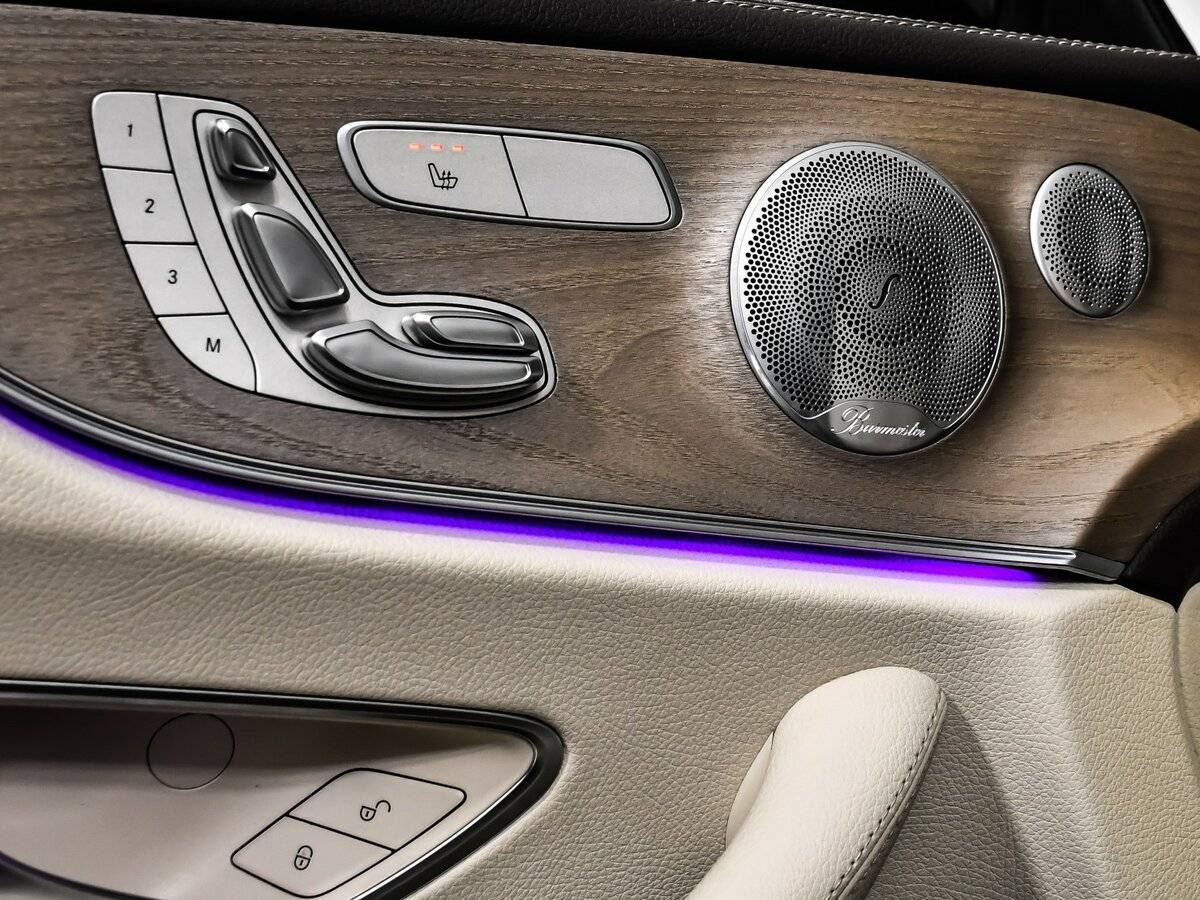 Mercedes-Benz E-Класс 2019 года с пробегом. Фото: #14