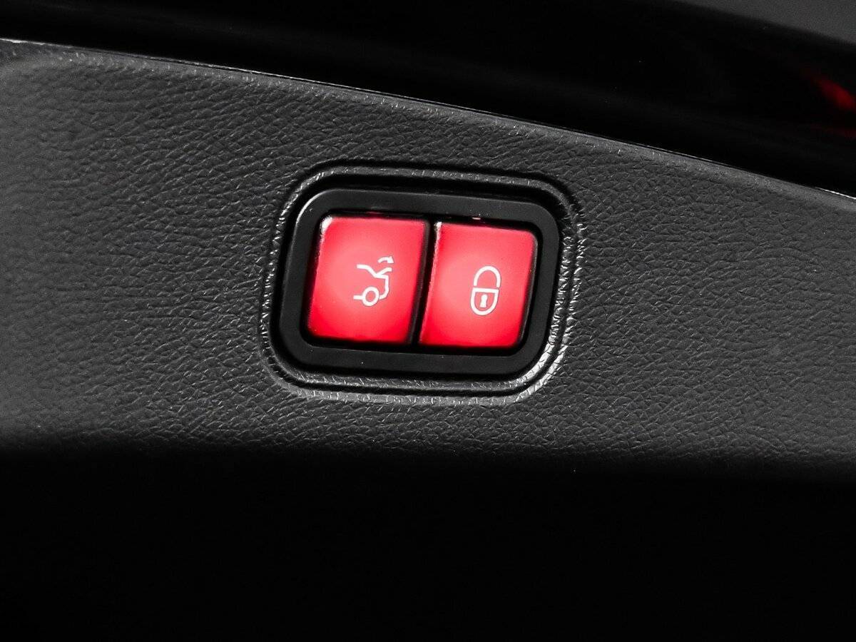 Mercedes-Benz E-Класс 2019 года с пробегом. Фото: #15