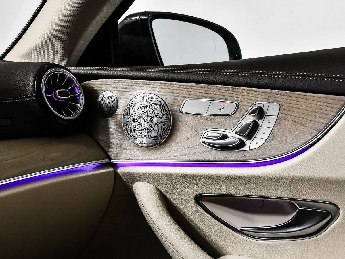 Mercedes-Benz E-Класс 2019 года с пробегом. Фото: #16