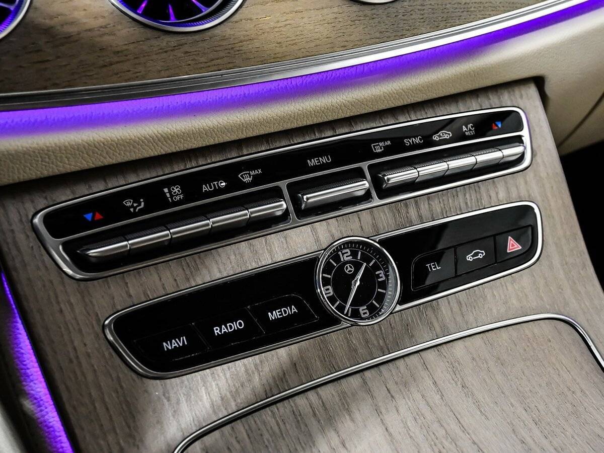 Mercedes-Benz E-Класс 2019 года с пробегом. Фото: #18
