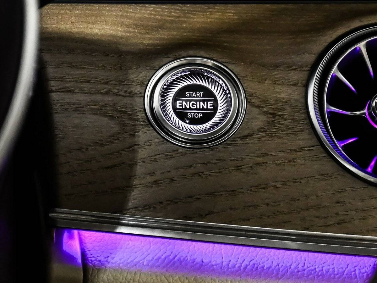 Mercedes-Benz E-Класс 2019 года с пробегом. Фото: #20