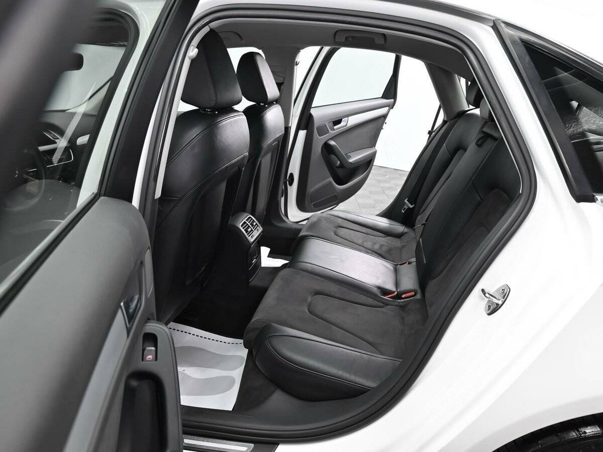 Audi A4 2010 года с пробегом. Фото: #13