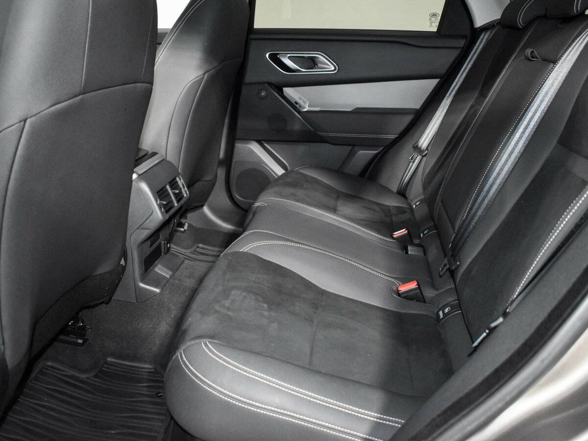 Land Rover Range Rover Velar 2019 года с пробегом. Фото: #10