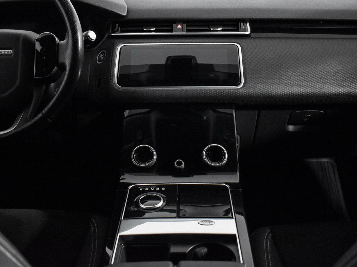 Land Rover Range Rover Velar 2019 года с пробегом. Фото: #12