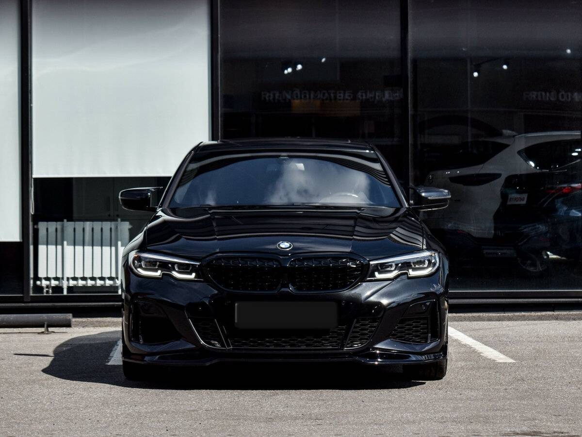 BMW 3 серии 2020 года с пробегом. Фото: #1