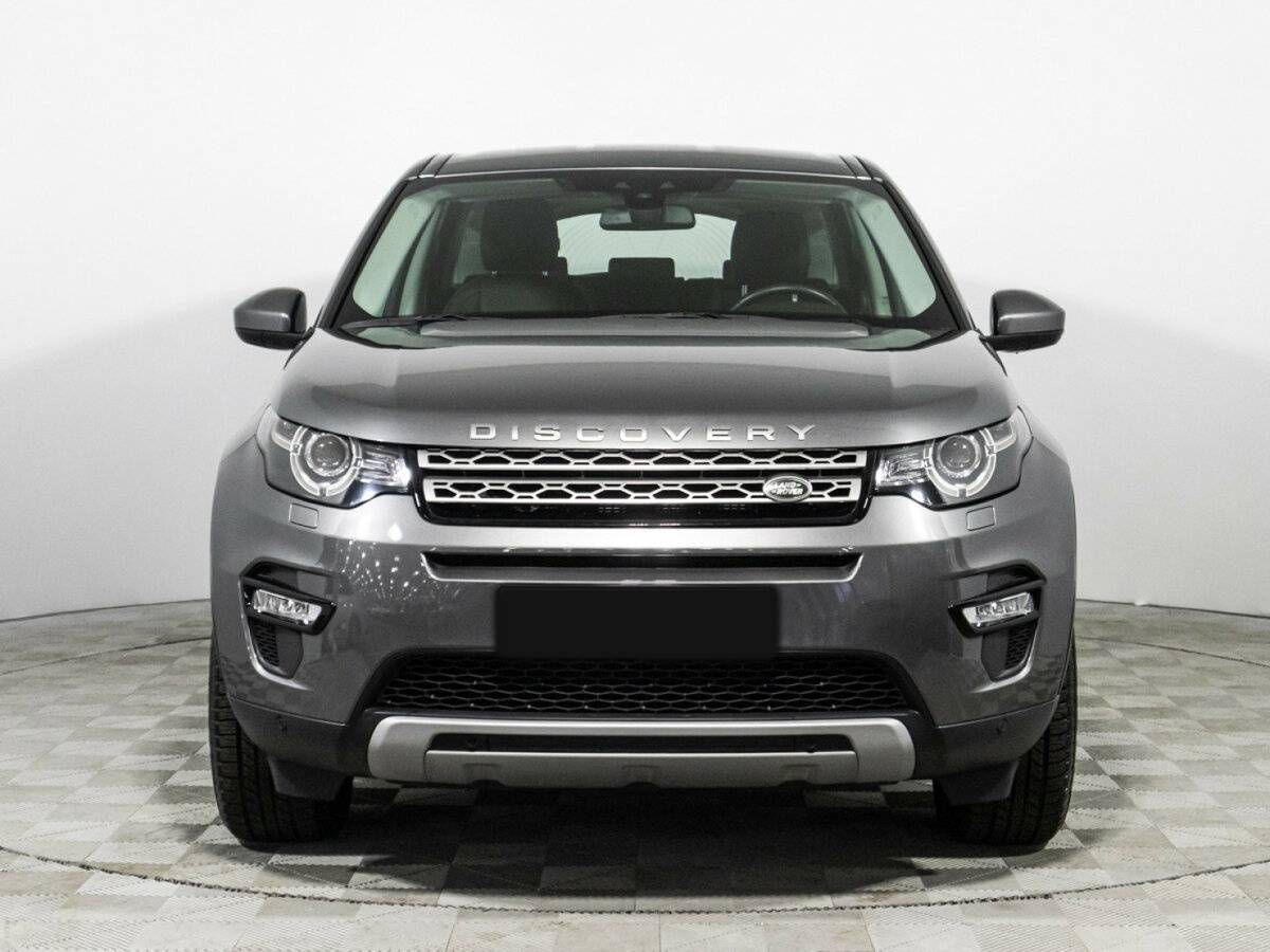 Land Rover Discovery Sport 2018 года с пробегом. Фото: #1