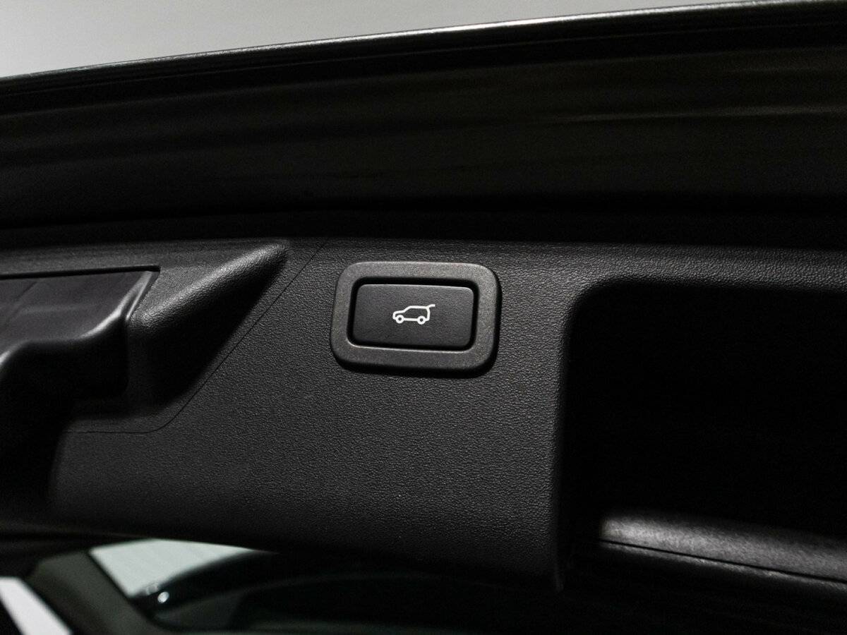 Land Rover Discovery Sport 2018 года с пробегом. Фото: #15