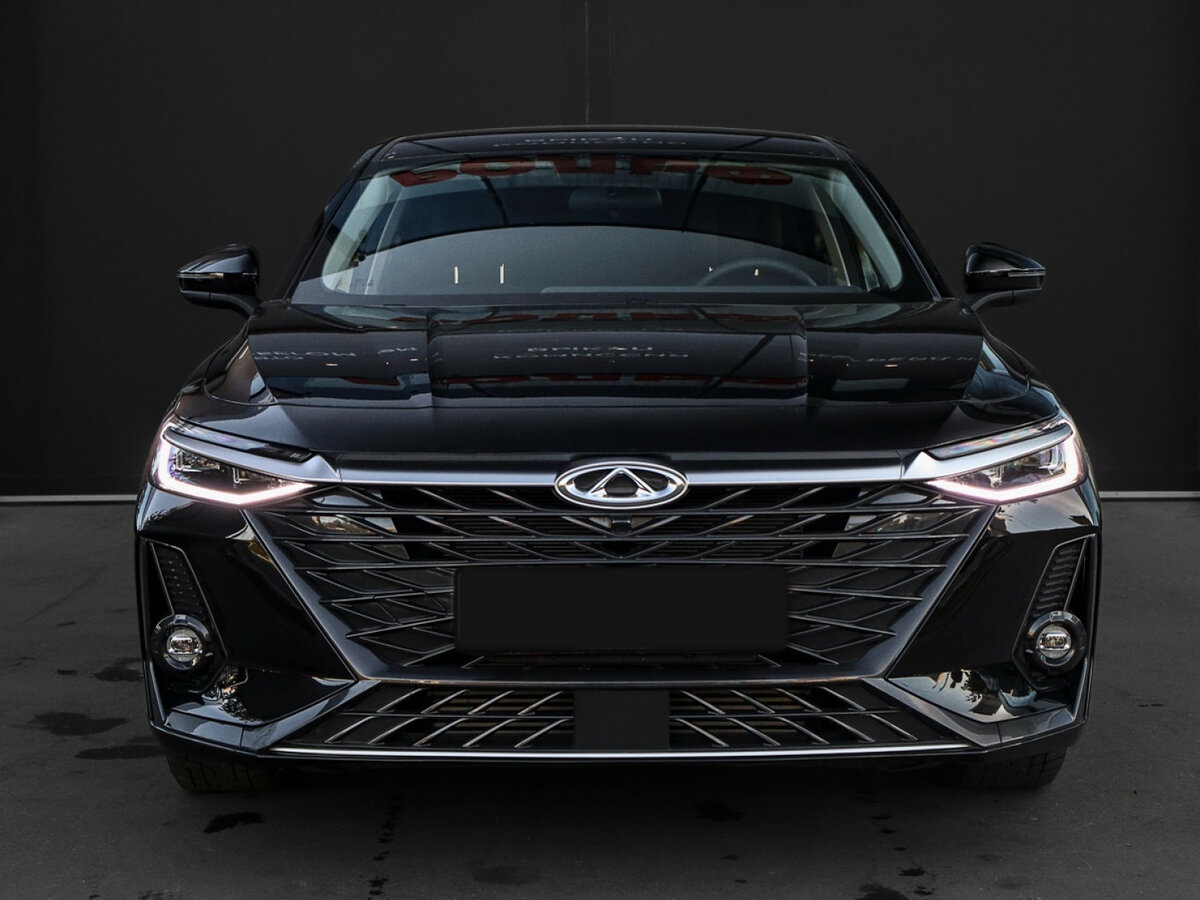 Chery Arrizo 8 2024 года с пробегом. Фото: #1